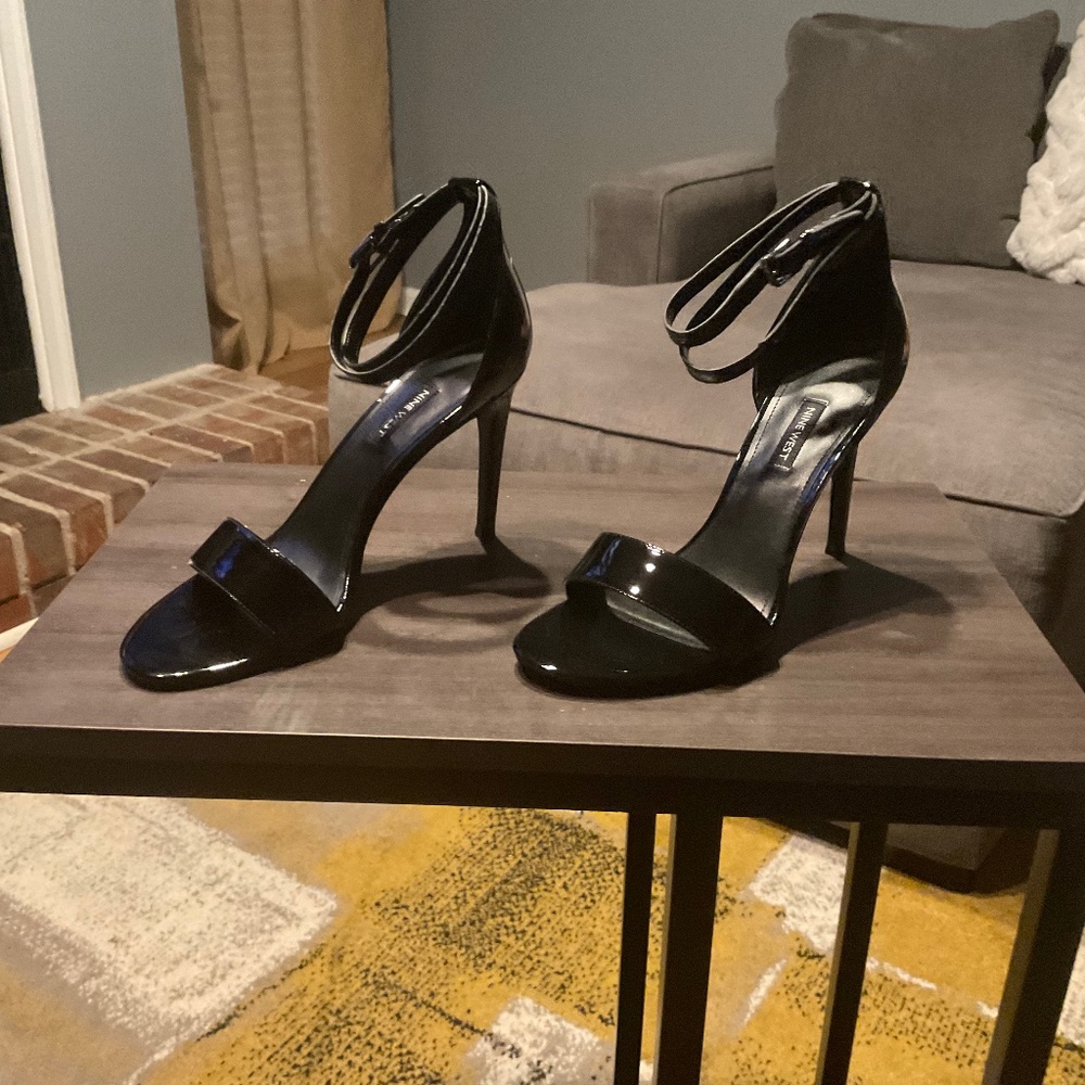 The straps are black snake skin